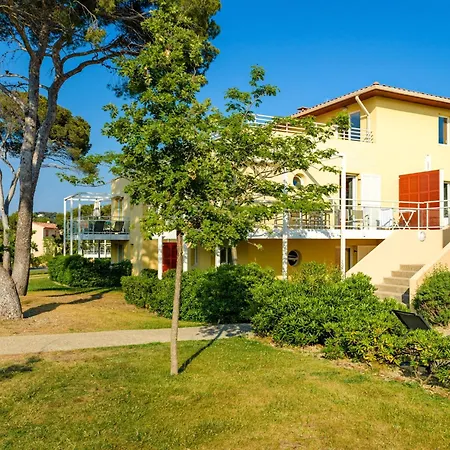 Sea View For 4 In