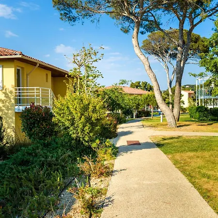 Sea View For 4 In * Six-Fours-les-Plages